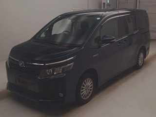 TOYOTA VOXY 2016