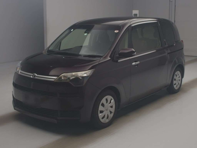 TOYOTA SPADE 2016