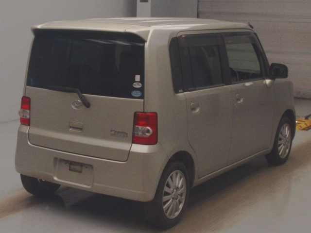 DAIHATSU MOVE CONTE 2009