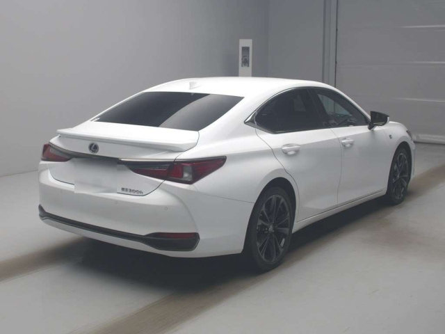LEXUS ES 2022