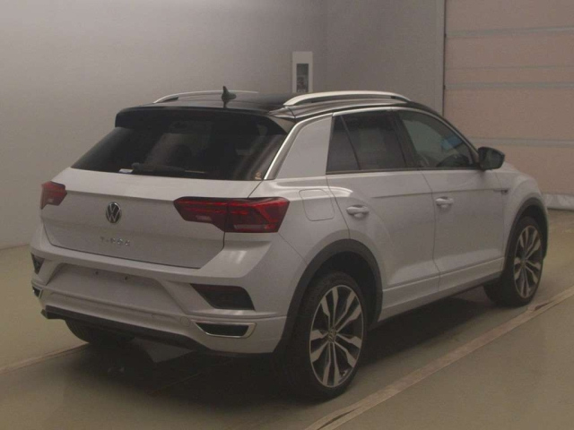 VOLKSWAGEN T-ROC 2021