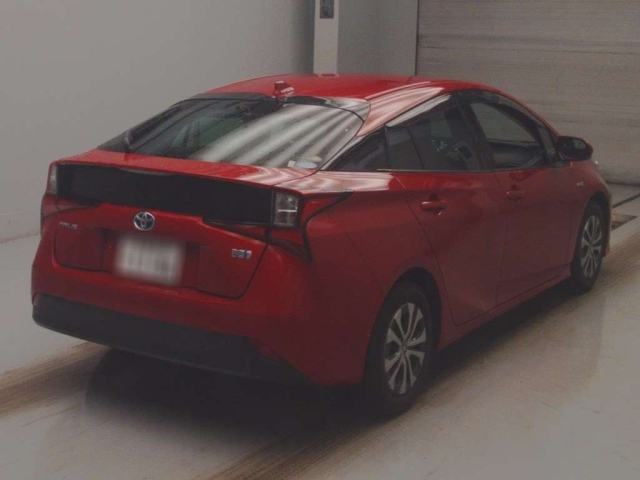 TOYOTA PRIUS 2019