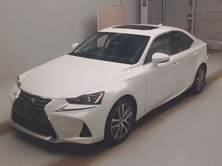 LEXUS IS 2020