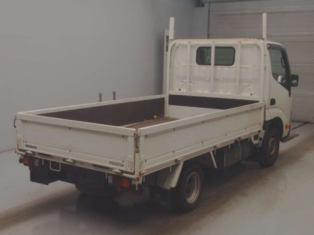 TOYOTA DYNA 2018