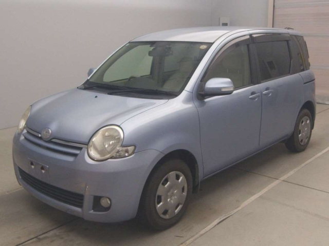 TOYOTA SIENTA 2012