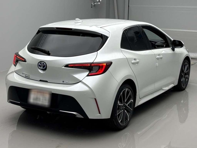 TOYOTA COROLLA SPORT 2025