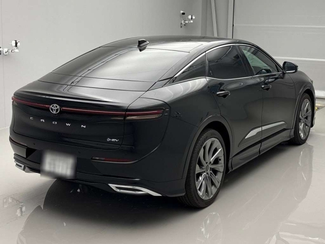 TOYOTA CROWN CROSSOVER 2024