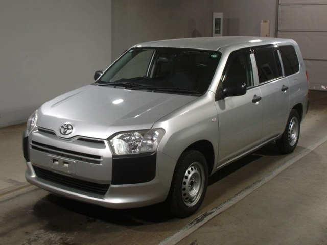 TOYOTA SUCCEED 2020