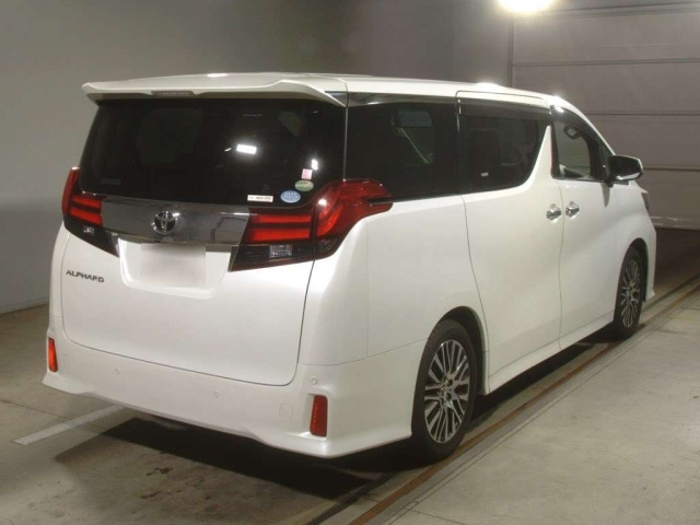 TOYOTA ALPHARD 2016