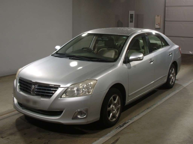 TOYOTA PREMIO 2010