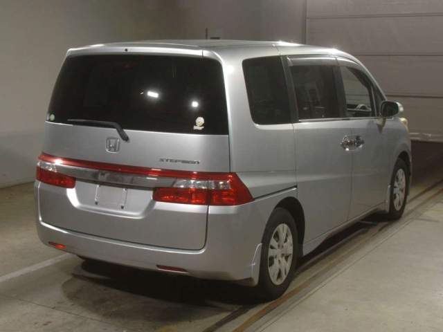 HONDA STEP WAGON 2009