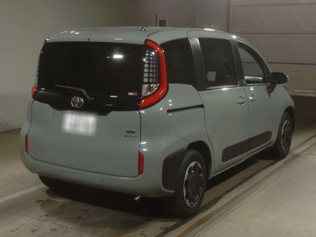 TOYOTA SIENTA 2023