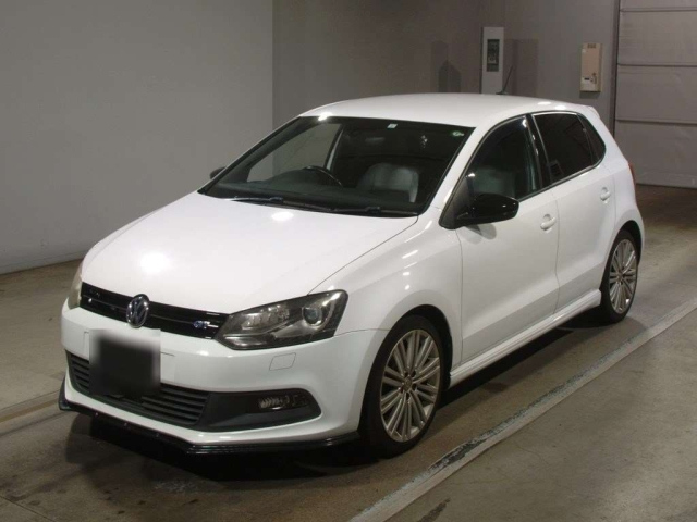 VOLKSWAGEN POLO 2014