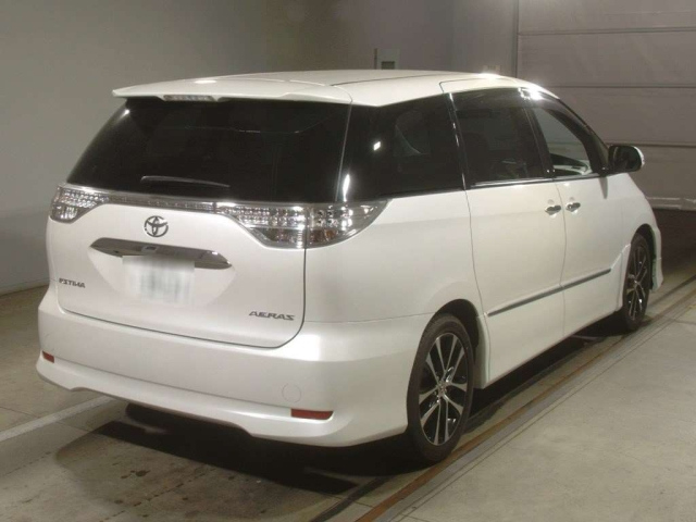 TOYOTA ESTIMA 2013
