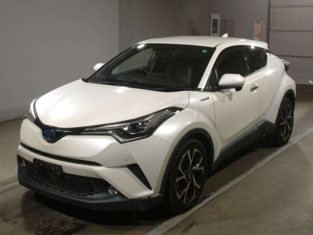 TOYOTA C-HR 2018