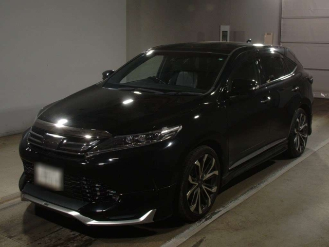 TOYOTA HARRIER 2017