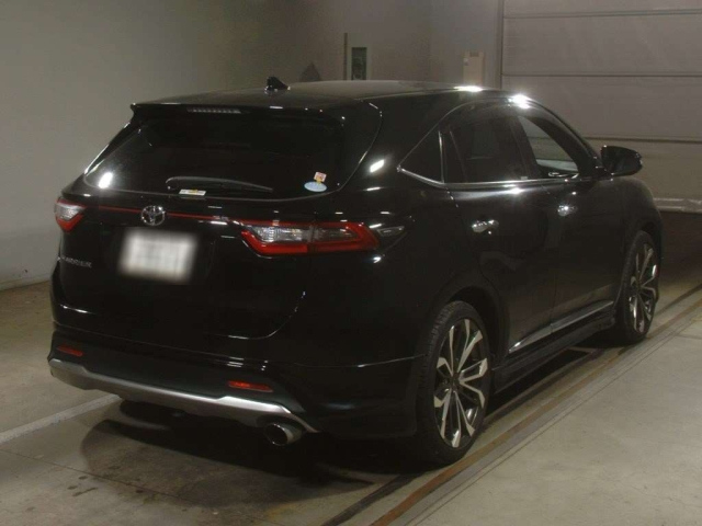 TOYOTA HARRIER 2017