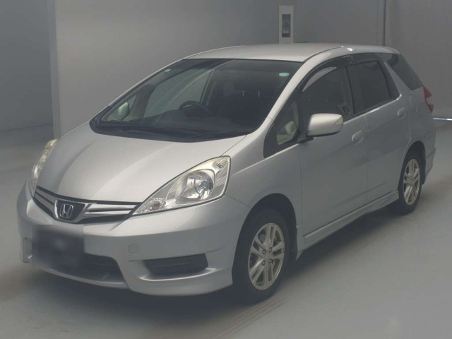 HONDA FIT SHUTTLE 2011