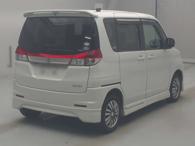 SUZUKI SOLIO 2011