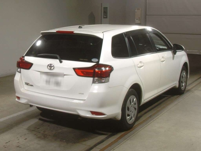 TOYOTA COROLLA FIELDER 2018