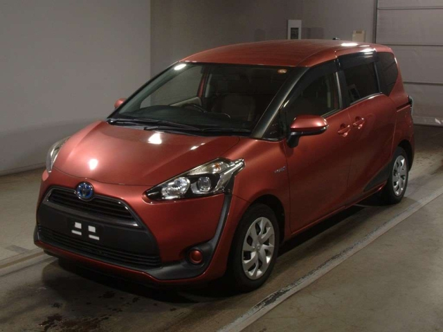TOYOTA SIENTA 2017