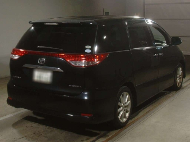 TOYOTA ESTIMA 2011