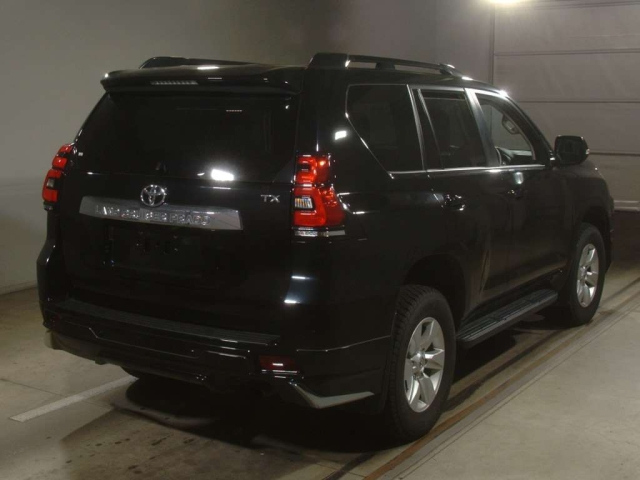 TOYOTA LAND CRUISER PRADO 2022