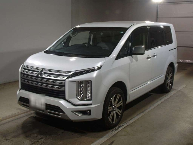 MITSUBISHI DELICA D5 2024