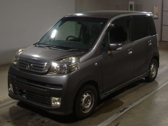 HONDA LIFE 2011