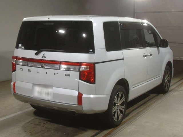 MITSUBISHI DELICA D5 2024