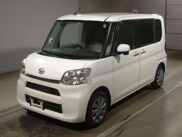 DAIHATSU TANTO 2014