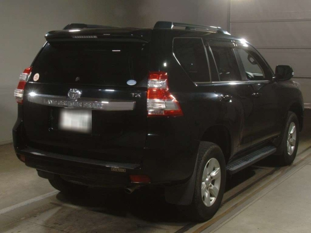 TOYOTA LAND CRUISER PRADO 2016