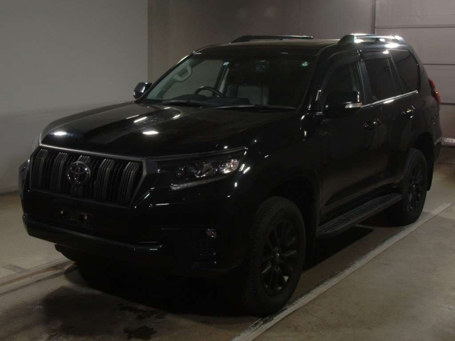 TOYOTA LAND CRUISER PRADO 2022
