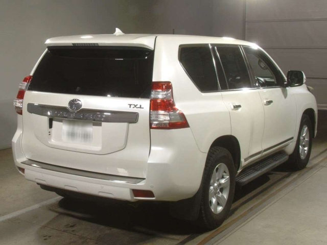 TOYOTA LAND CRUISER PRADO 2015