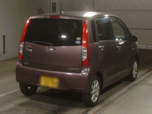 DAIHATSU MOVE 2013