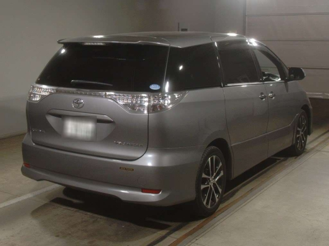 TOYOTA ESTIMA 2012