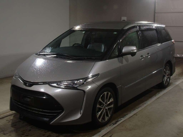 TOYOTA ESTIMA 2016
