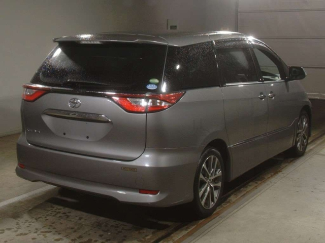 TOYOTA ESTIMA 2016