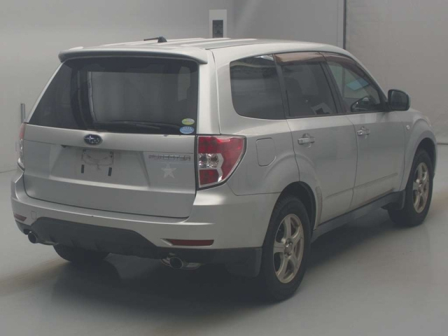 SUBARU FORESTER 2010