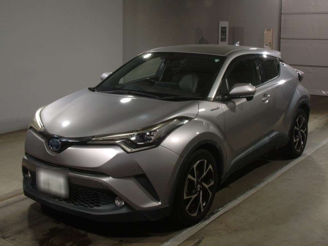 TOYOTA C-HR 2017