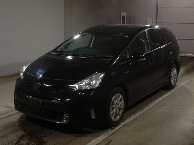 TOYOTA PRIUS ALPHA 2019