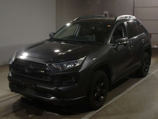 TOYOTA RAV4 2021