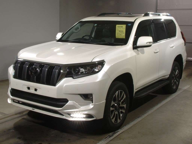 TOYOTA LAND CRUISER PRADO 2022