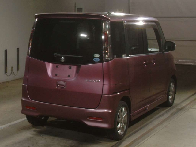 SUZUKI PALETTE 2011
