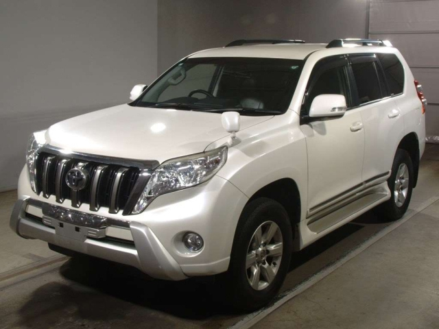 TOYOTA LAND CRUISER PRADO 2017