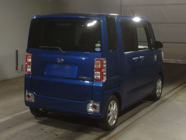 DAIHATSU WAKE 2018
