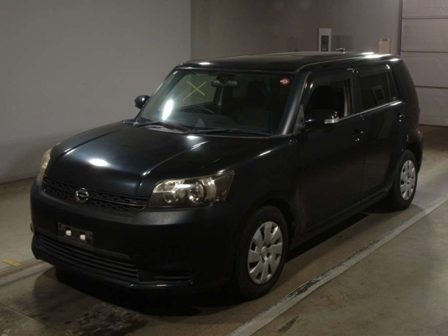 TOYOTA COROLLA RUMION 2010