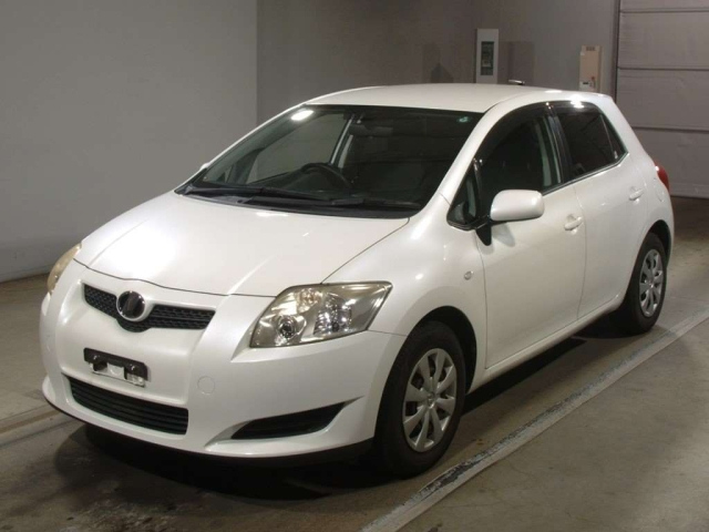 TOYOTA AURIS 2008