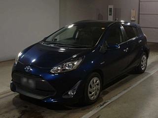 TOYOTA AQUA 2019