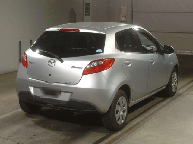MAZDA DEMIO 2009